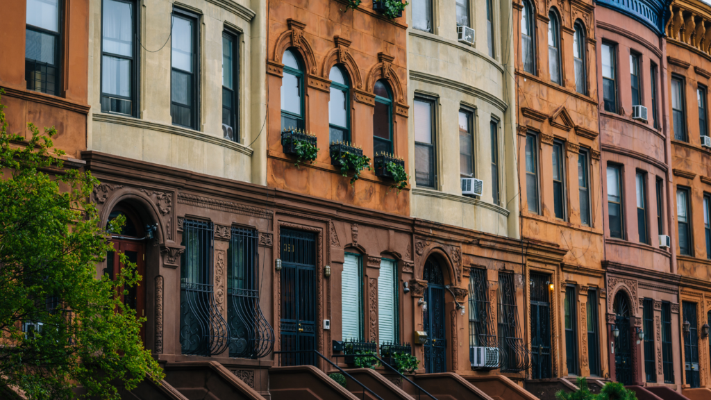 row houses in harlem
